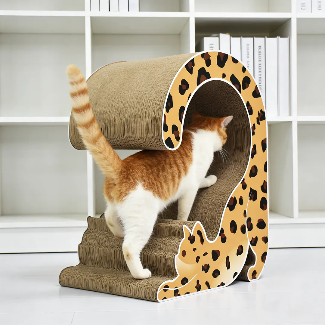 Calico Cat-Shaped Scratching Post ZB-0041